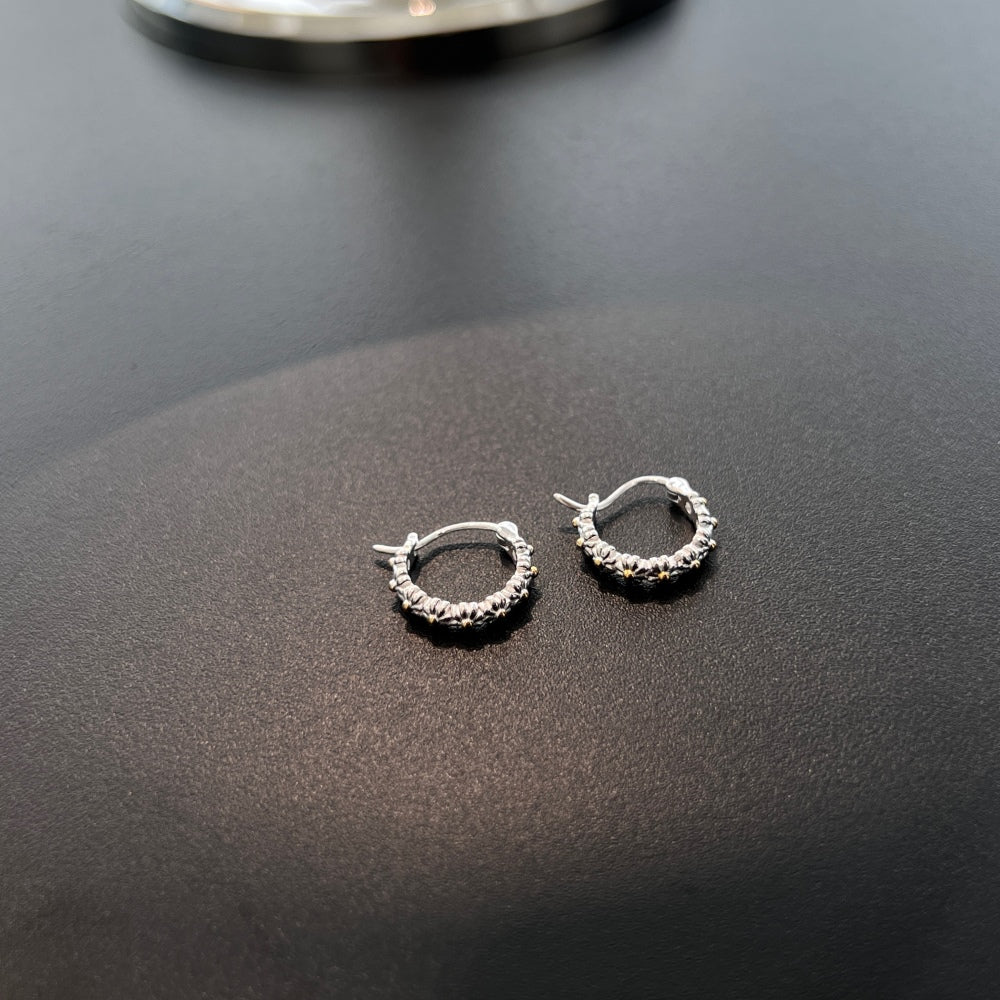 Daisy earrings